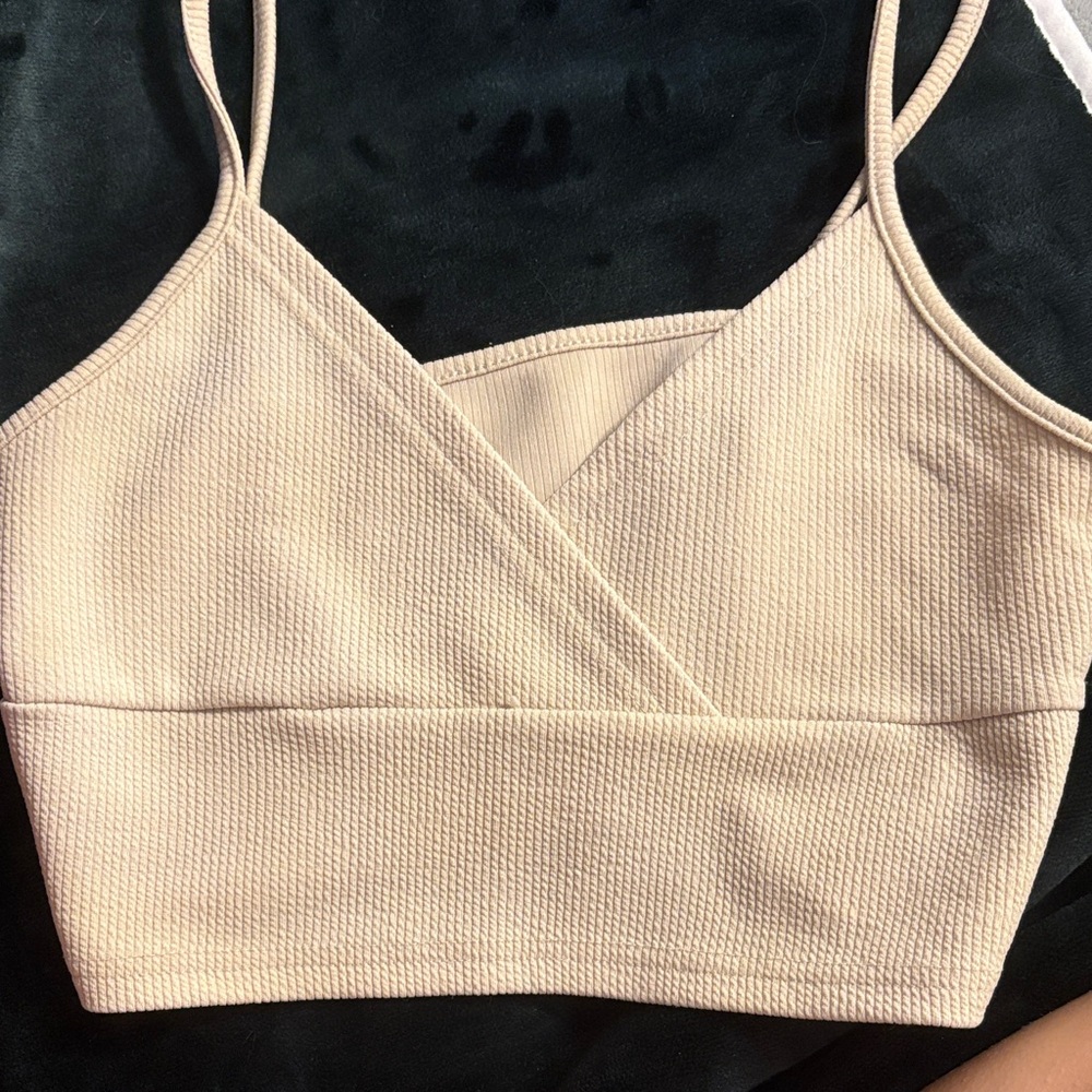 SHEIN Cream Textured Crop Top